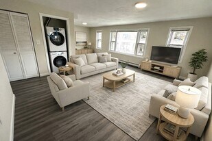 3 Gordon St, Unit 2 in Boston, MA - Building Photo