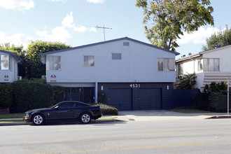 4531 Hazeltine Ave in Sherman Oaks, CA - Building Photo - Building Photo