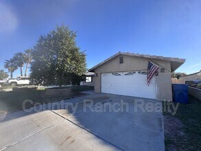 5718 Sunrise Dr in Fort Mohave, AZ - Building Photo - Building Photo