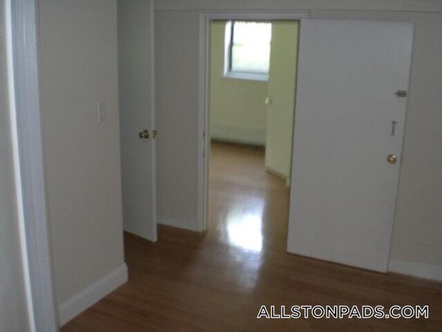 4 President Terrace in Boston, MA - Building Photo - Building Photo
