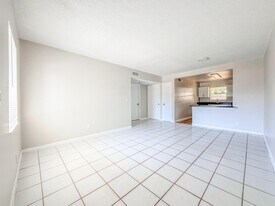 1515 N Federal Hwy in Lake Worth Beach, FL - Building Photo