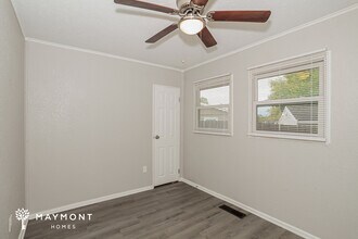 2415 Lynnfork Ave in Cincinnati, OH - Foto de edificio - Building Photo