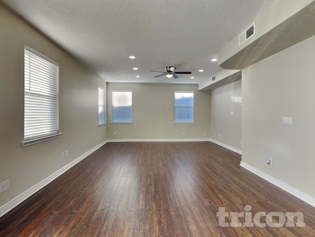 7241 Assisi Hills Rd in Rio Rancho, NM - Building Photo - Building Photo