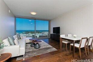 1555 Kapiolani Blvd in Honolulu, HI - Building Photo