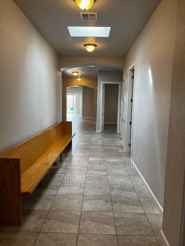 7312 Valle Cantero Ln NW in Albuquerque, NM - Building Photo - Building Photo