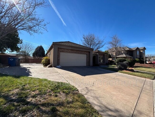 348 E 1060 S in Ivins, UT - Building Photo - Building Photo