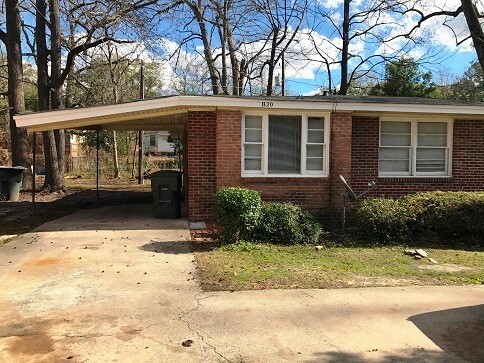 property at 820-822 S Bonham Rd