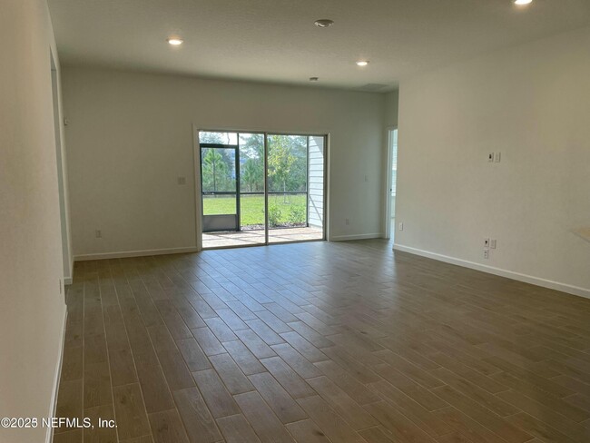 84770 Fall River Pkwy in Fernandina Beach, FL - Building Photo - Building Photo