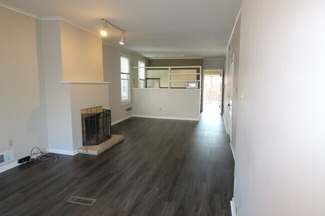property at 707 Bellefonte St