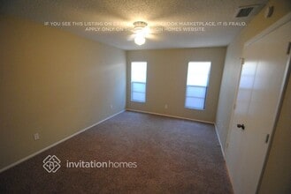 8916 Bayaud Dr in Tampa, FL - Building Photo - Building Photo