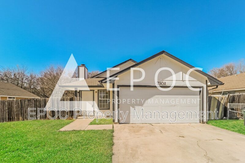 2101 Dickens Dr in Killeen, TX - Building Photo