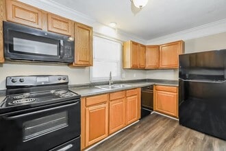 4629 Dawnwood Dr in Charlotte, NC - Building Photo - Building Photo