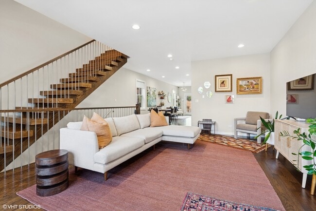 3331 W Crystal St in Chicago, IL - Building Photo - Building Photo