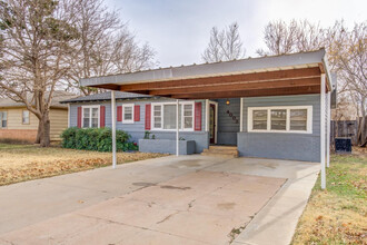 4003 32nd St in Lubbock, TX - Building Photo - Building Photo