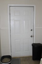 167 Main St, Unit 1 in Cohoes, NY - Building Photo