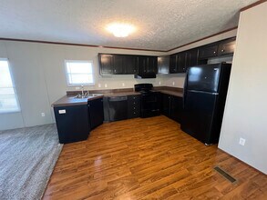 50 Locust St in Hopkinsville, KY - Building Photo - Building Photo