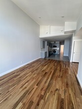 832 S 19th St in Newark, NJ - Building Photo - Building Photo