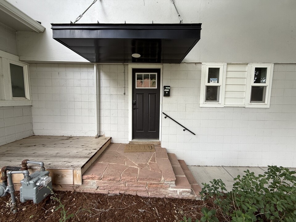 1010 8th St in Greeley, CO - Foto de edificio