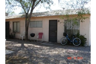 4917-4921 E Virginia Ave in Phoenix, AZ - Building Photo - Building Photo