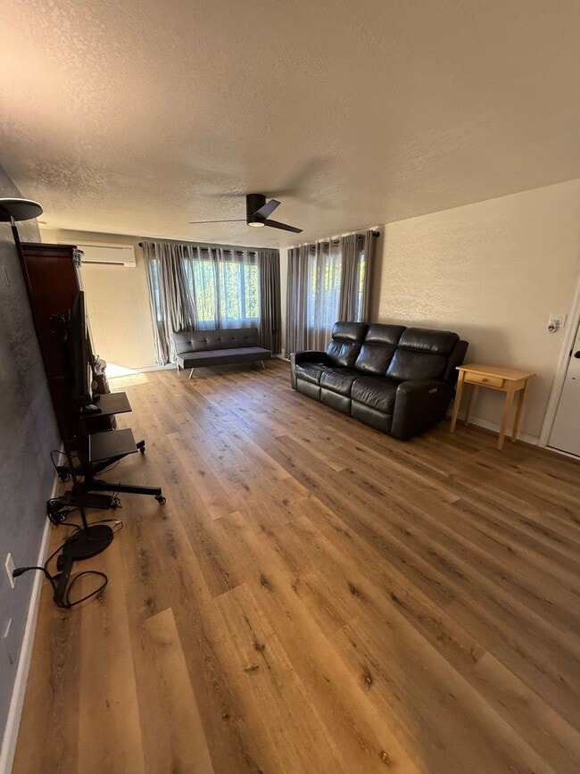 763 S Wasson St in Coos Bay, OR - Building Photo - Building Photo