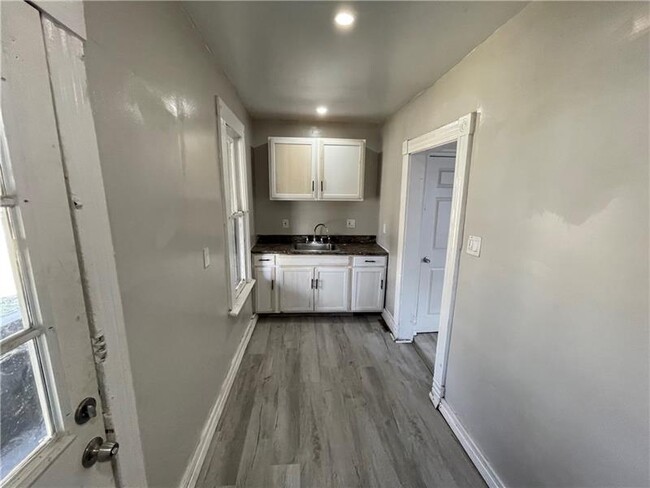 519 Lyndal St in New Castle, PA - Building Photo - Building Photo