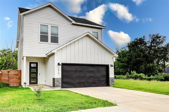 7810 Kenton St in Houston, TX - Building Photo - Building Photo