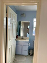 2193 N Nestor Ave in Compton, CA - Foto de edificio - Building Photo