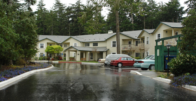 Windsong Senior Apartments in Florence, OR - Building Photo - Building Photo