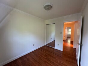 6352 Montrose Rd in North Bethesda, MD - Foto de edificio - Building Photo