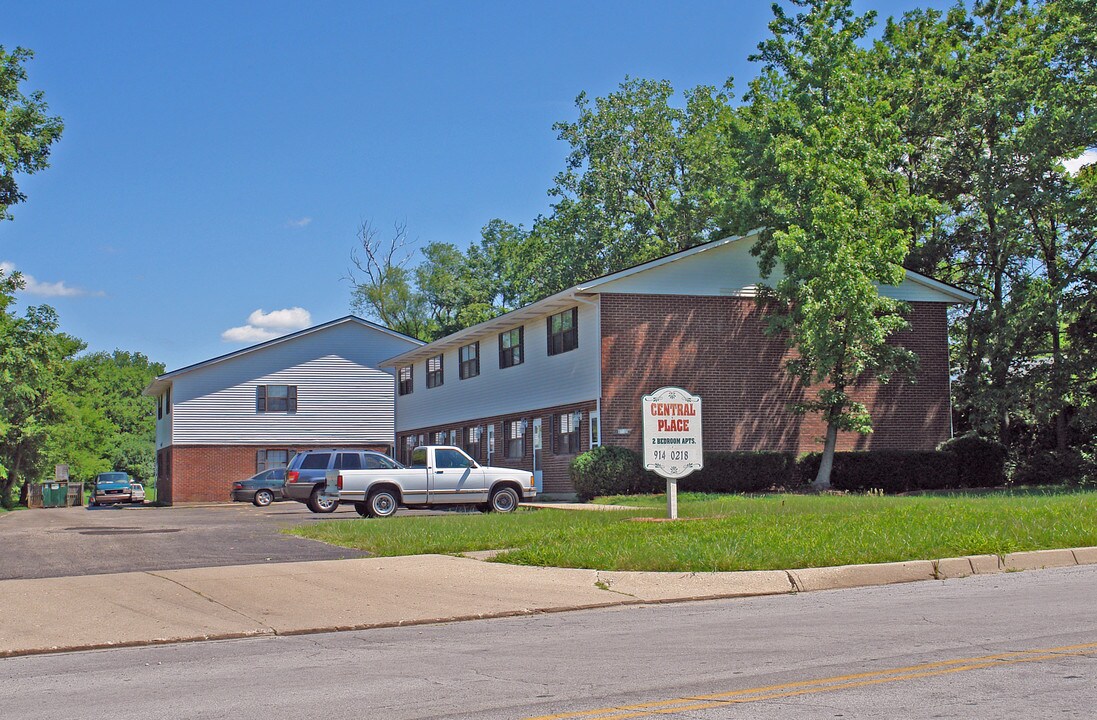 Central Place in Miamisburg, OH - Building Photo