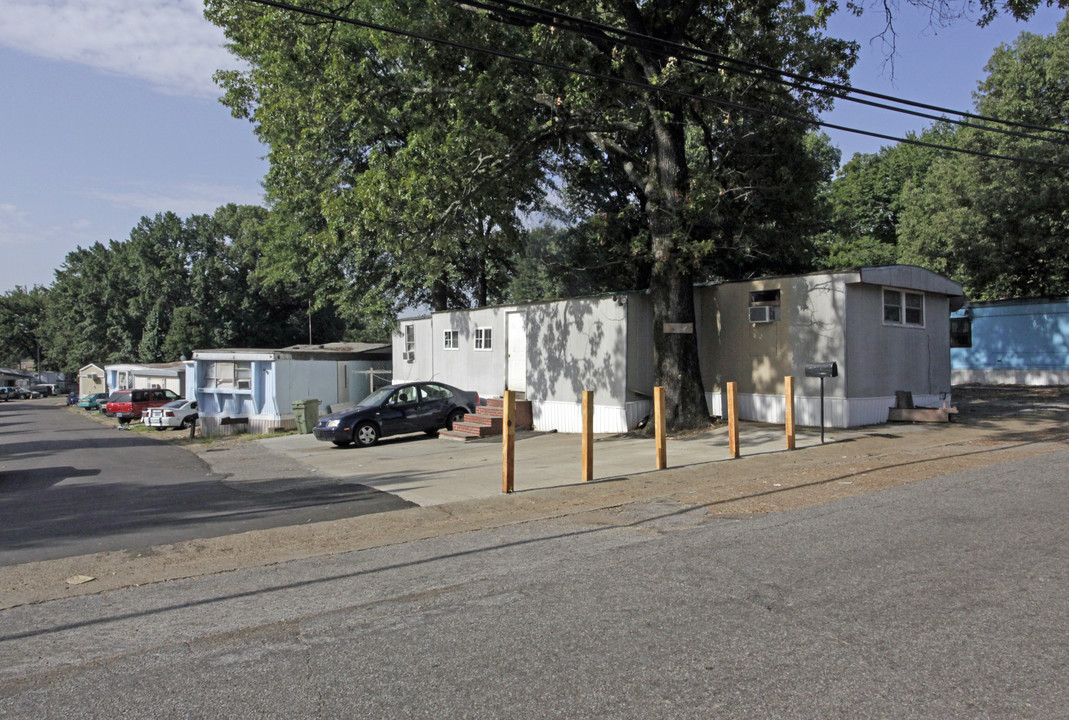 2639 Ferguson Rd in Memphis, TN - Foto de edificio