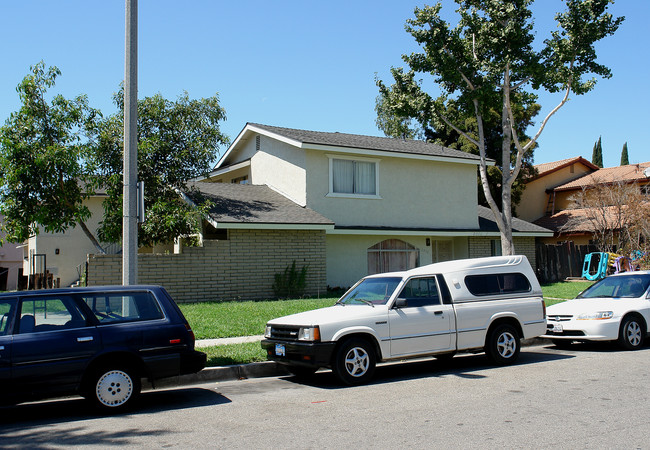 2056 N Highland St in Orange, CA - Building Photo - Building Photo