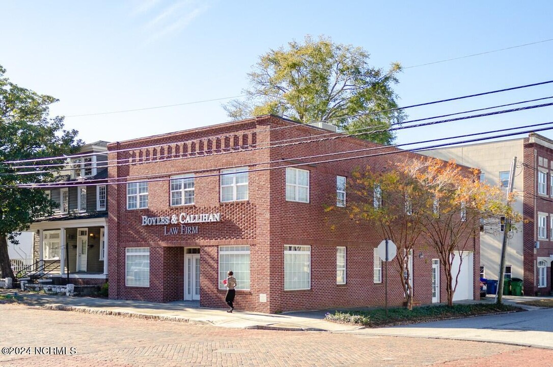 319 N 4th St in Wilmington, NC - Building Photo