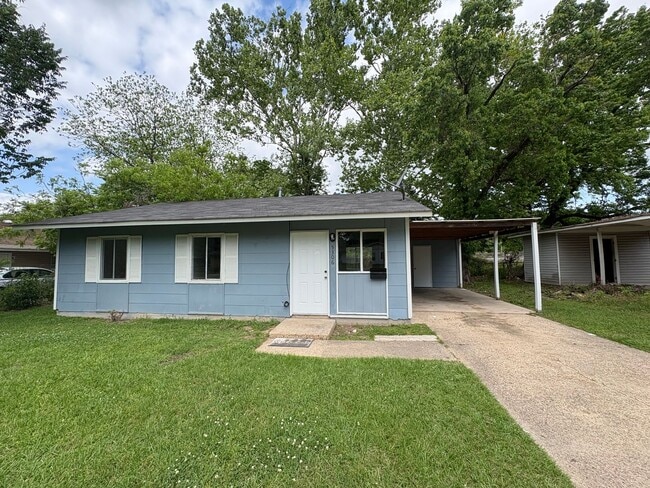 property at 5306 Prentiss Ave