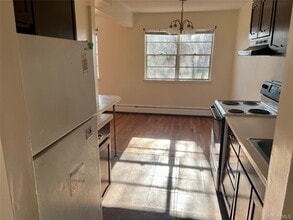 63 Kenwood Dr in New Windsor, NY - Building Photo - Building Photo