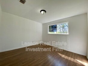 323 W 83rd St in Shreveport, LA - Building Photo - Building Photo