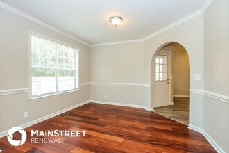 6532 Arvington Way in Nashville, TN - Foto de edificio - Building Photo