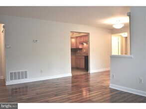 3123 Sayre Dr in Princeton, NJ - Foto de edificio - Building Photo
