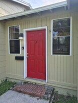 2552 Treemont St in Jacksonville, FL - Building Photo