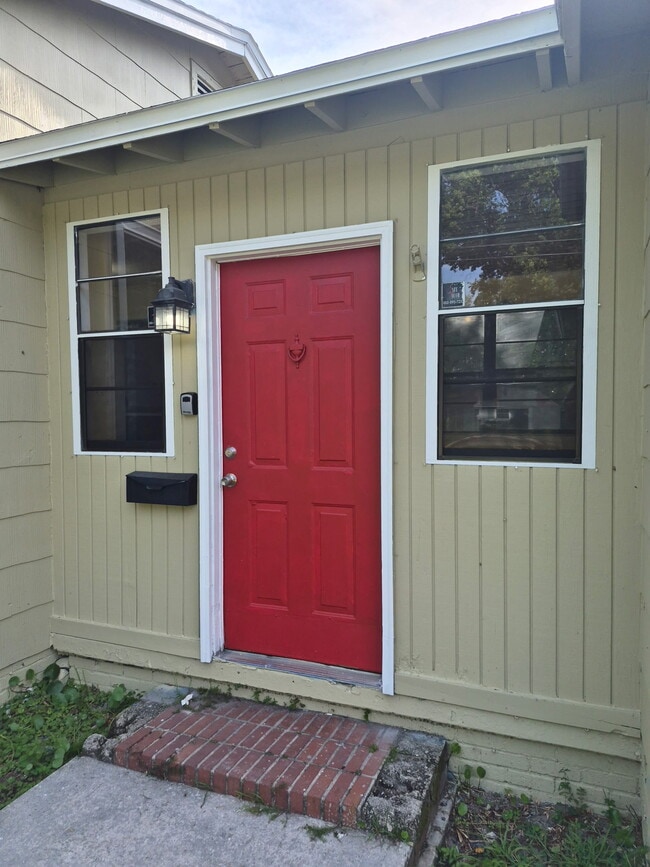 property at 2552 Treemont St