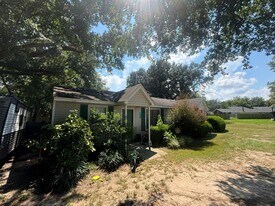 4815 Clara Kee Ct in Tallahassee, FL - Building Photo