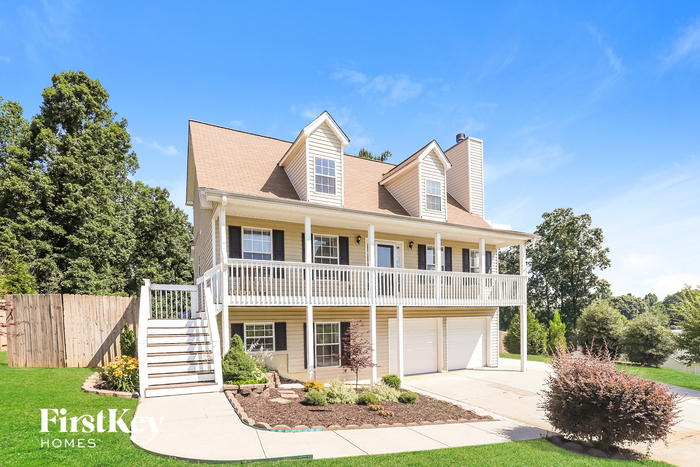 8850 Brookhurst Trail in Gainesville, GA - Building Photo