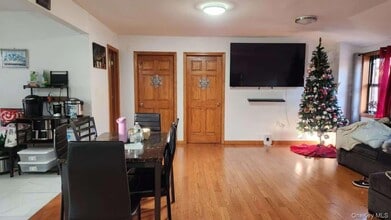 119-25 9th Ave in Queens, NY - Building Photo - Building Photo