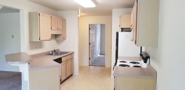 property at 385 Cross St