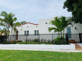 2200 Florida Ave in West Palm Beach, FL - Building Photo - Building Photo