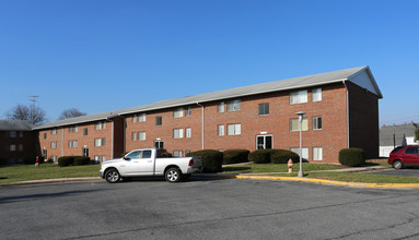 Eighth Street Court Apartments in Frederick, MD - Building Photo - Building Photo