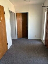 1400 E Canal Dr in Turlock, CA - Building Photo - Building Photo