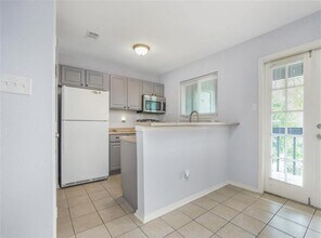 9009 Richmond Ave. in Houston, TX - Building Photo - Building Photo