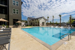 Goddard Point Hope in Charleston, SC - Building Photo