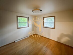 2230 Mahon Ct in Green Bay, WI - Building Photo - Building Photo